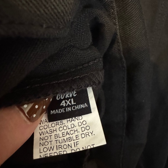 Womens Plus Size Black Denim Western Jacket with Studs / Chain Details - Size 4X - Picture 6 of 6